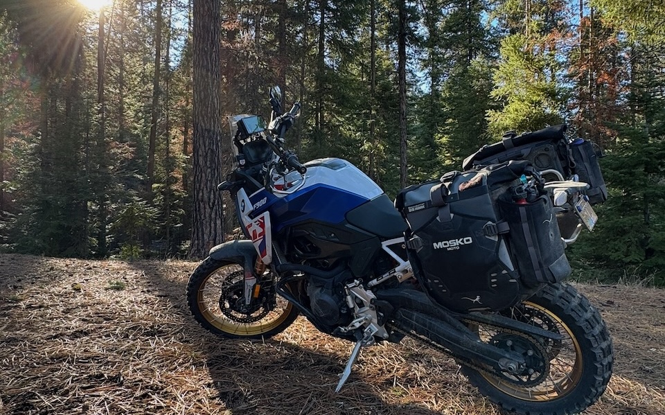 2024 BMW F 900 GS adventure motorcycle rental Redmond Bend Oregon